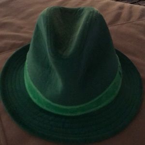 Meet your Posher, Bruce